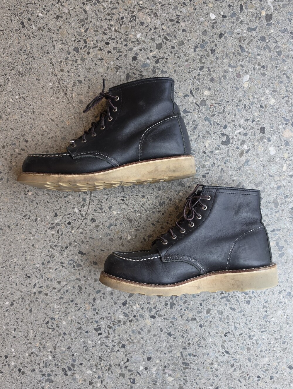 Red Wing 6" Moc Toe Boots